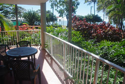 Australis Cairns Beach Resort