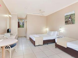 Cairns Rainbow Resort