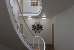 Cairns Reef Apartments and Motel