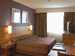 Saville Park Suites Hotel