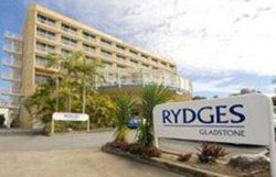 Rydges Gladstone Hotel