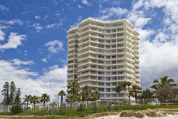 19th Avenue On The Beach