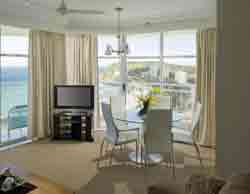 2nd Avenue Beachside Apartments