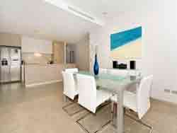 Ambience On Burleigh Beach