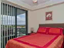 Aqualine Apartments On The Broadwater