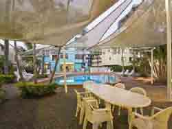 Aqualine Apartments On The Broadwater