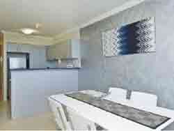 Aqualine Apartments On The Broadwater