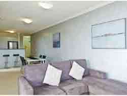 Aqualine Apartments On The Broadwater