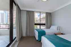 Breakfree Cosmopolitan