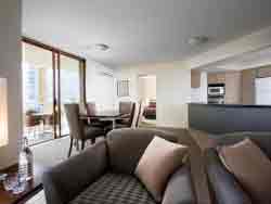 Broadbeach Savannah Resort