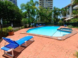 Broadwater Shores Waterfront Apartments