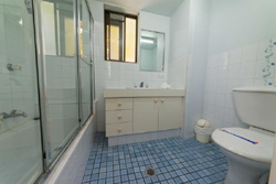 Broadwater Shores Waterfront Apartments