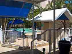 Budds Beach Apartments