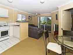 Budds Beach Apartments