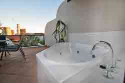 Burleigh On The Beach