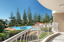 Burleigh Surf Apartments