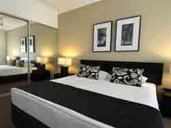 Chancellor Lakeside Apartments