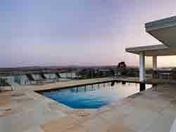 Chancellor Lakeside Apartments