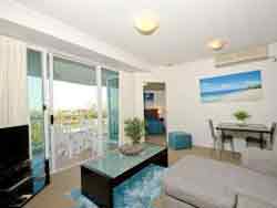 Crystal On The Broadwater