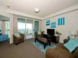 Crystal On The Broadwater