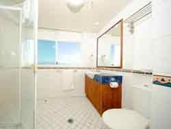 Crystal On The Broadwater