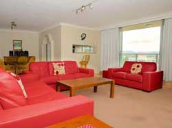 Hi Surf Beachfront Resort Apartments