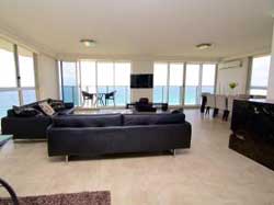 Hi Surf Beachfront Resort Apartments