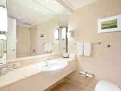 Jupiters Hotel And Casino