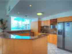 Kirra Beach Apartments