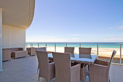 Kirra Surf Apartments