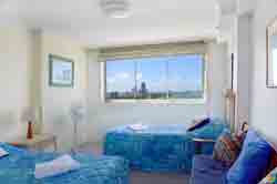 Meriton On Main Beach