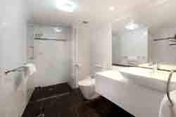 Meriton On Main Beach