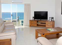 Pacific Plaza Apartments