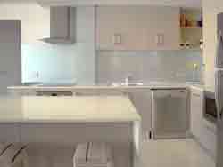 Pacific Surf Absolute Apartments