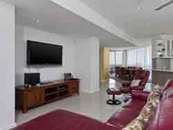 Points North Apartments