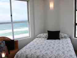 President Holiday Apartments