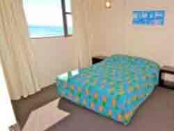 President Holiday Apartments