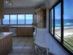 President Holiday Apartments