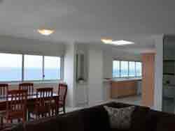 President Holiday Apartments