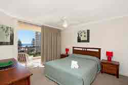 Rainbow Commodore Apartments