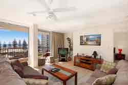 Rainbow Commodore Apartments