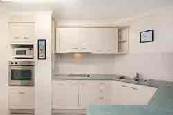 Rainbow Commodore Apartments