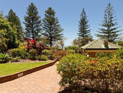 San Chelsea Beachside Apartments