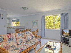 San Chelsea Beachside Apartments