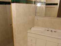 Silverton Apartments