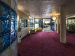 Southern Cross Apartments