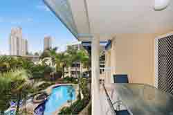 Surfers Beach Holiday Apartments
