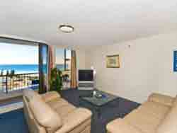 Surfers International Apartments