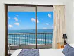 Surfers International Apartments