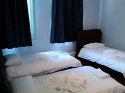 Backpackers Imperial Hotel